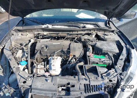 2017 Honda Accord Lx z USA, uszkodzony, nr VIN 1HGCR2F3XHA078647